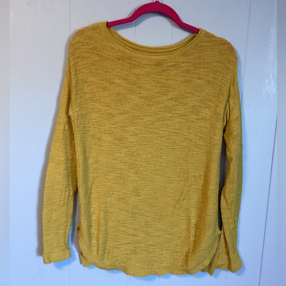 Loft Yellow Knit Round Neck Pullover Sweater long sleeve round hem large